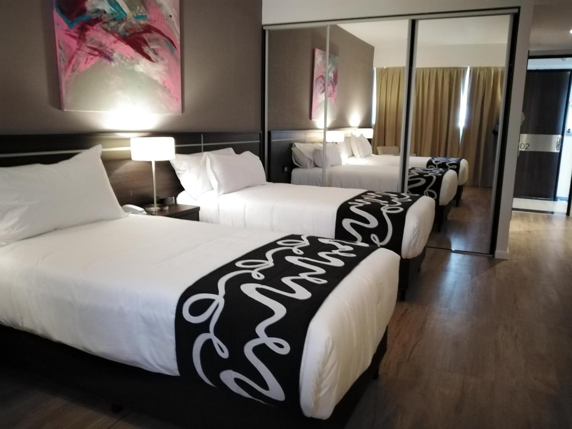 Amerian Rafaela Hotel Ngoại thất bức ảnh