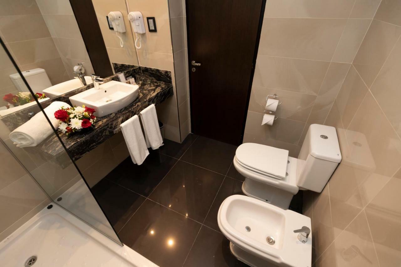 Amerian Rafaela Hotel Ngoại thất bức ảnh